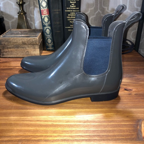 lifestride puddle rain boot